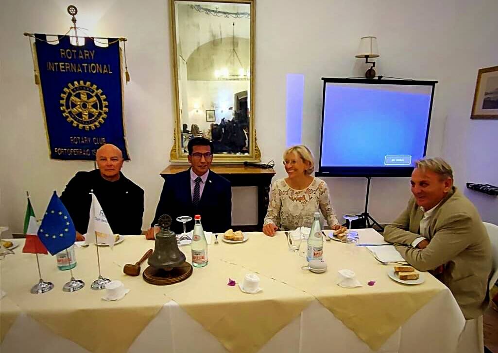 conviciale rotary dedicato all'arte